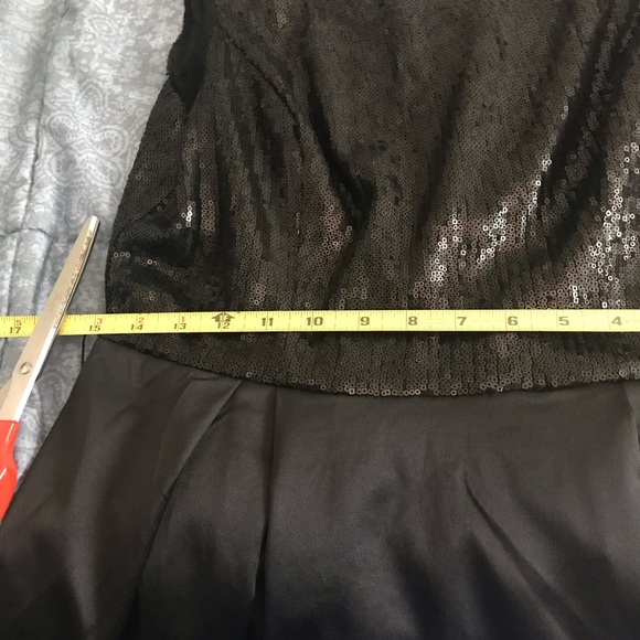 Little Black dress - New! - Picture 8 of 9